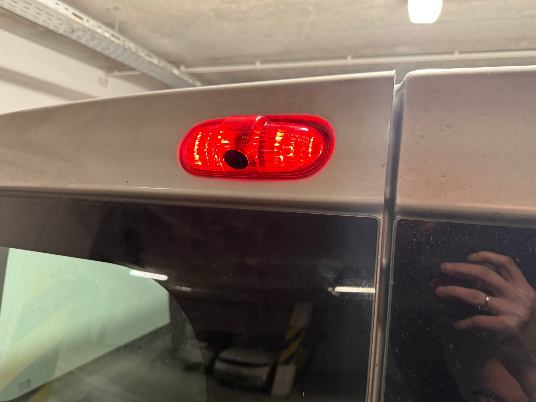 Lampka stopu już świeci (byle jak, ale świeci) – ale to dopiero ćwierć sukcesu