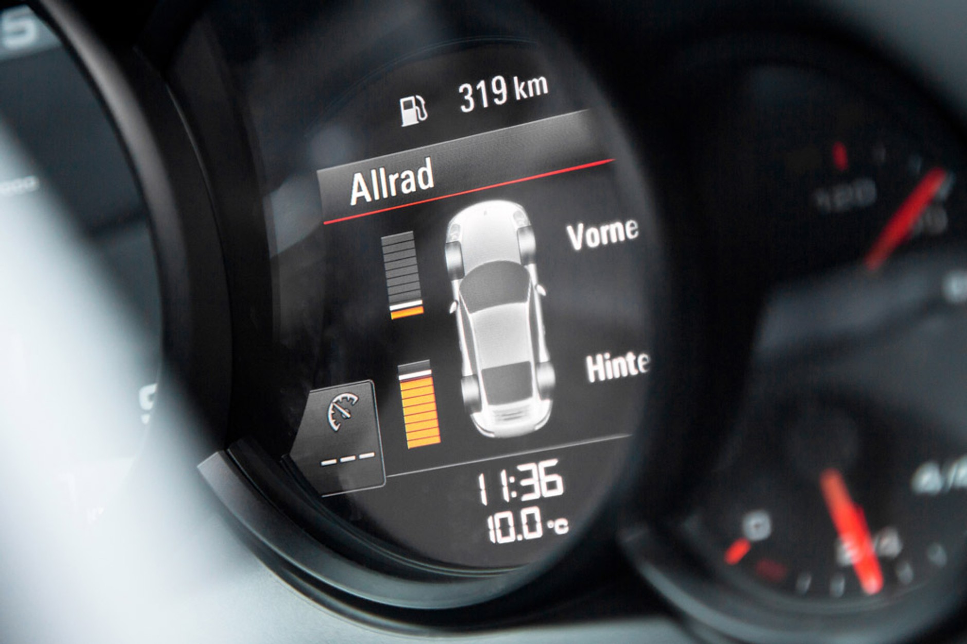 Jak jeździ Porsche 911 Carrera 4s?