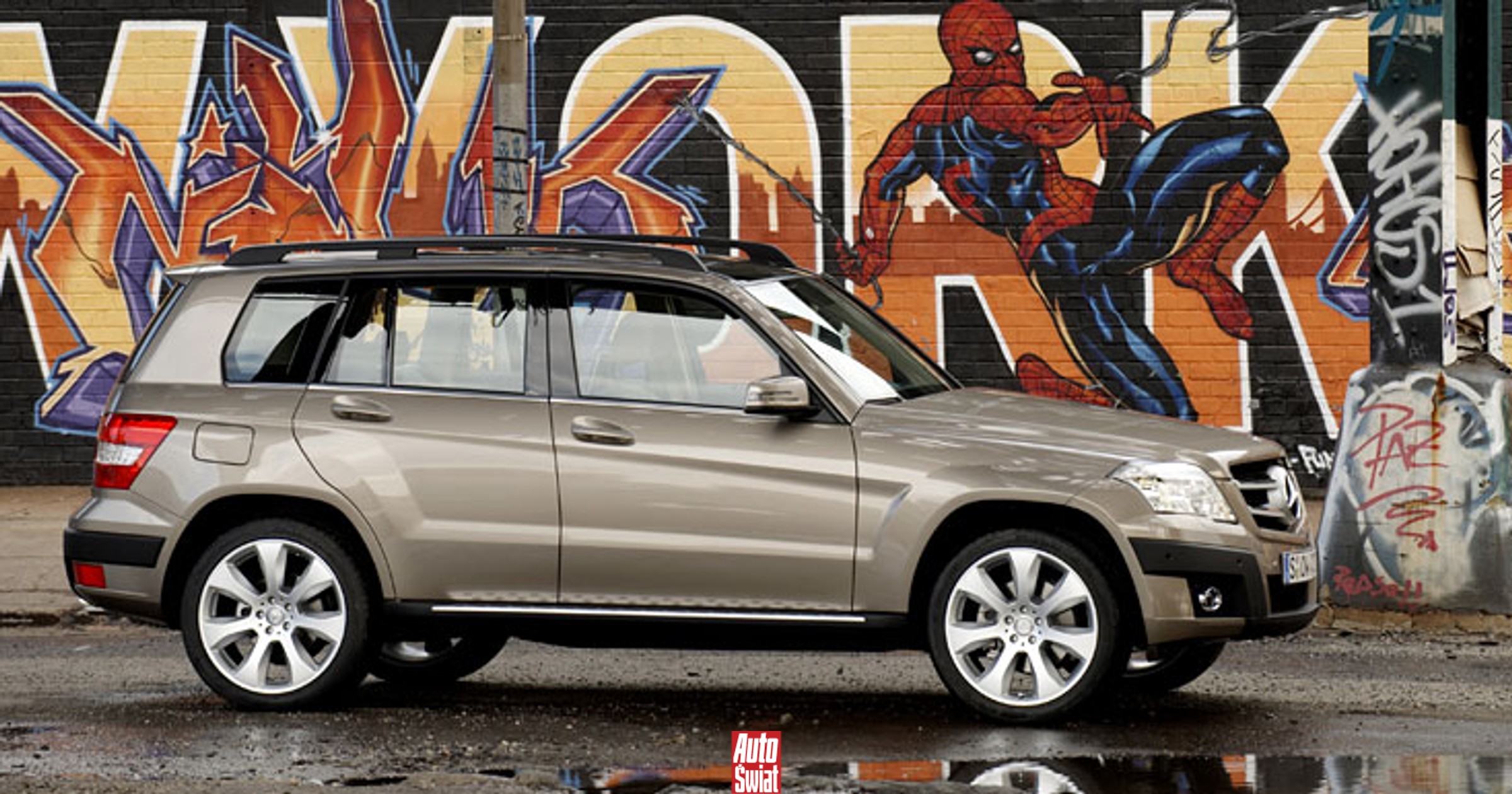 Jakiego SUV-a kupić, mając 60 tys. zł? Lepiej postawić na starszego mercedesa czy młodszą dacię?