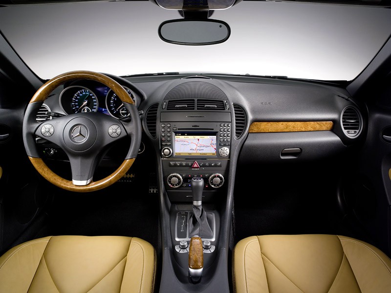 Mercedes-Benz SLK 2008: mocniejszy z mniejszym zużyciem