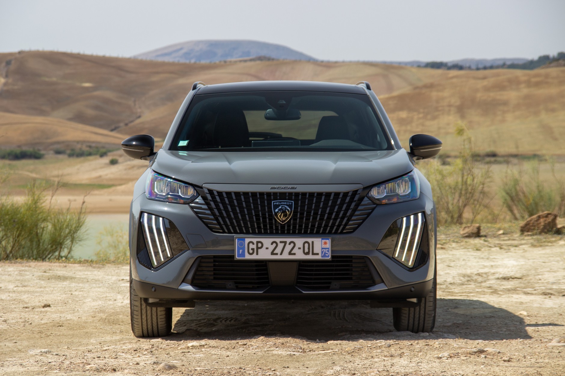 2023 Peugeot e-2008