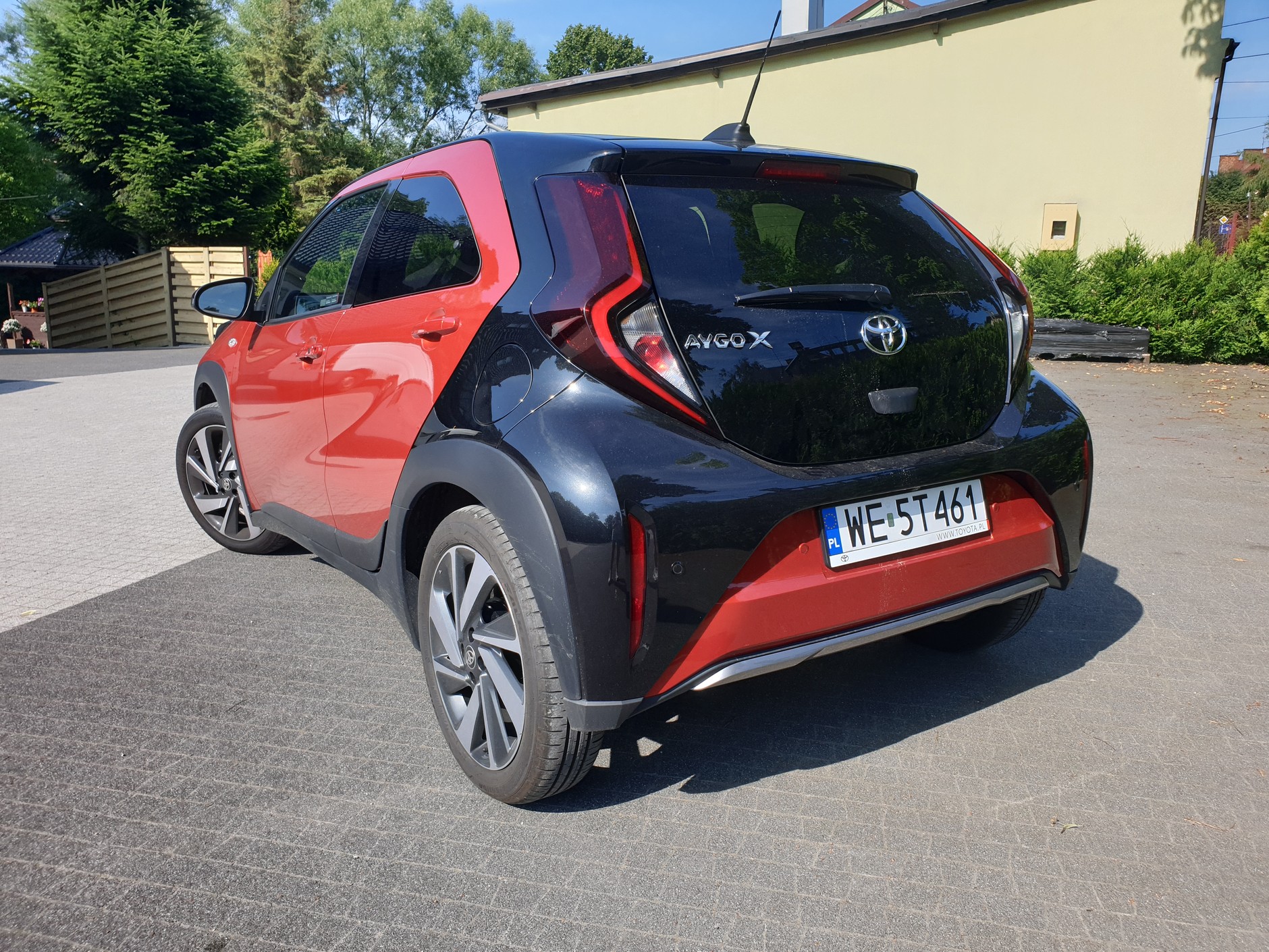 toyota aygo x
