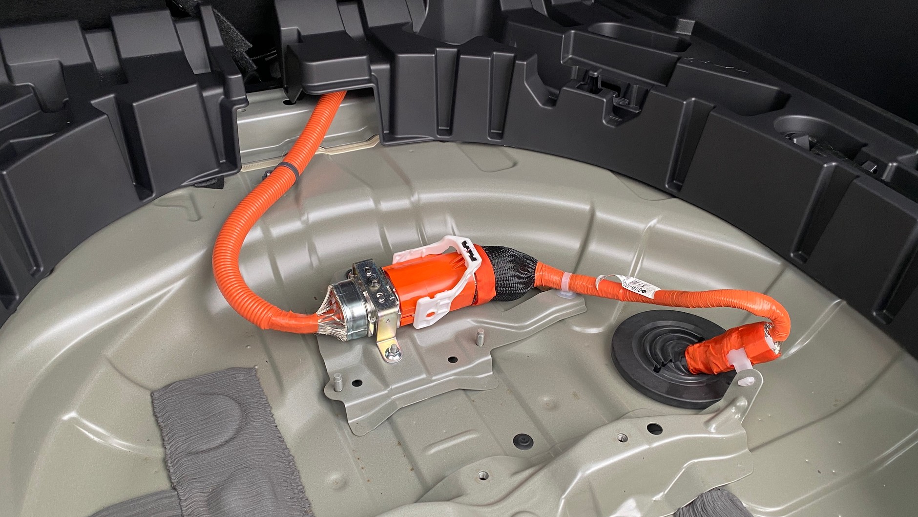 Toyota Corolla Cross 2.0 Hybrid AWD-i (2022 r.)