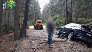 Niemiecki kierowca na długo zapamięta wizytę w Polsce. Za bardzo zaufał elektronice
