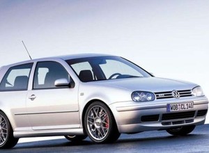 Auta od celników: Golf diesel za 360 Euro!
