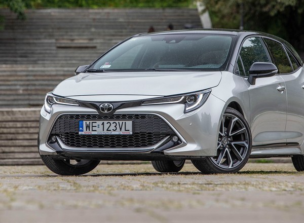 Rejestracje nowych aut w styczniu -  Toyota przed Skodą | TOP10