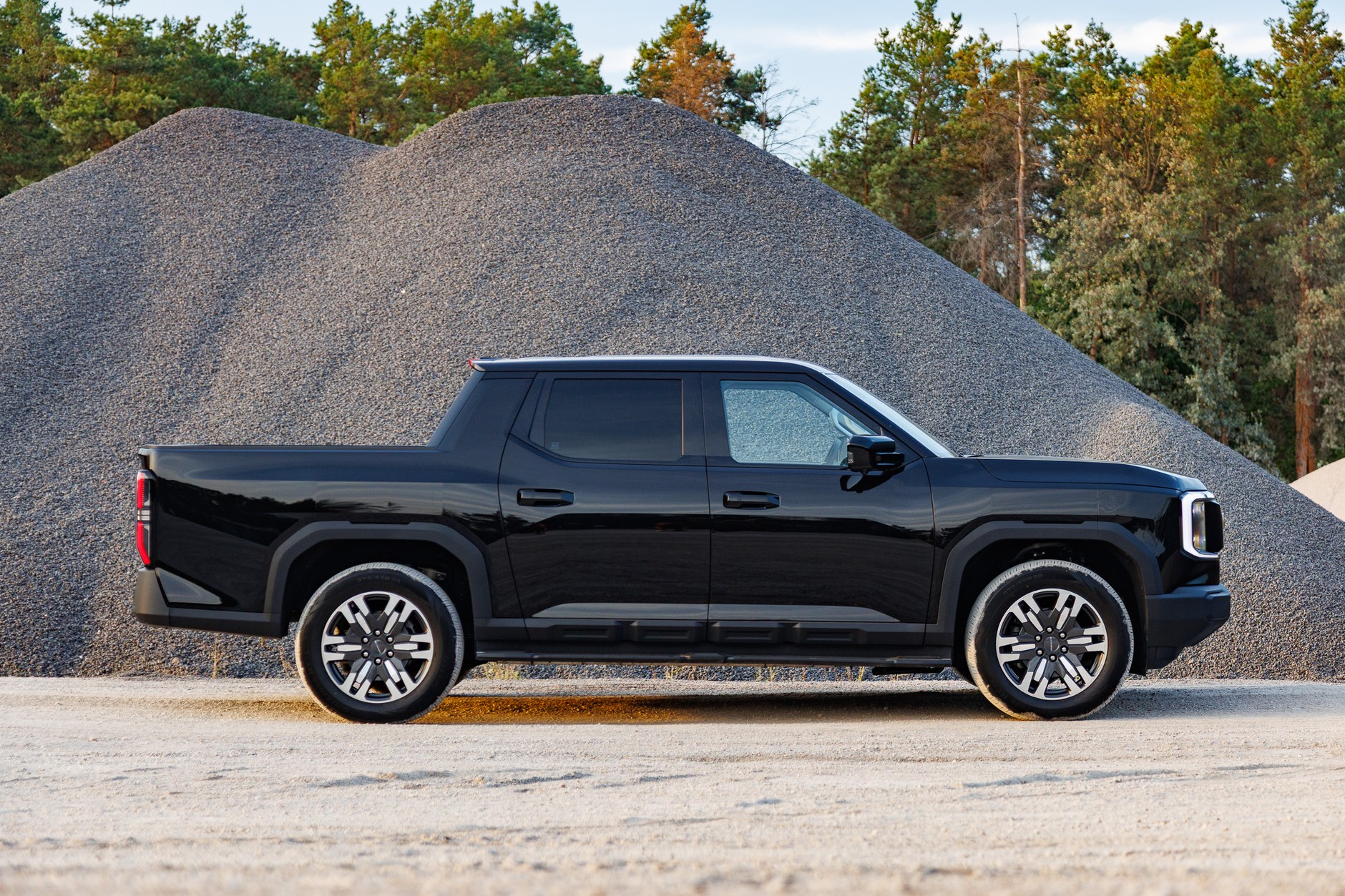 2025 Maxus eTerron 9