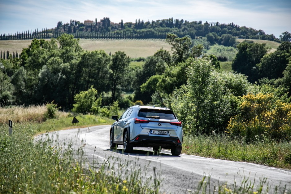 Lexus UX