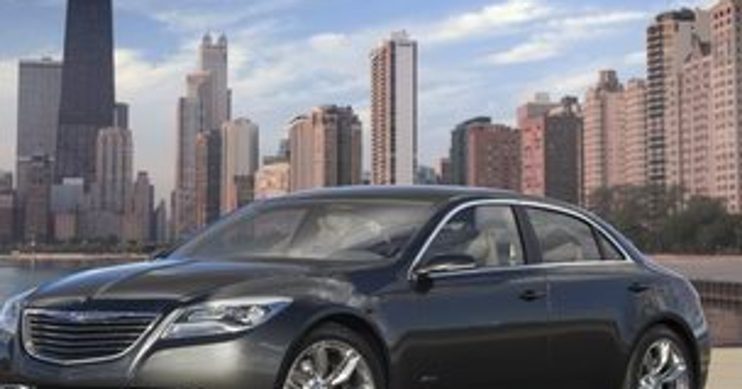 Chrysler 200C - Następca Sebringa będzie na prąd