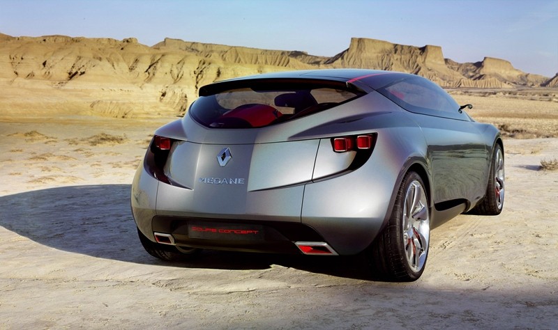 N-Dubz polecieli w kosmos Renault Megane