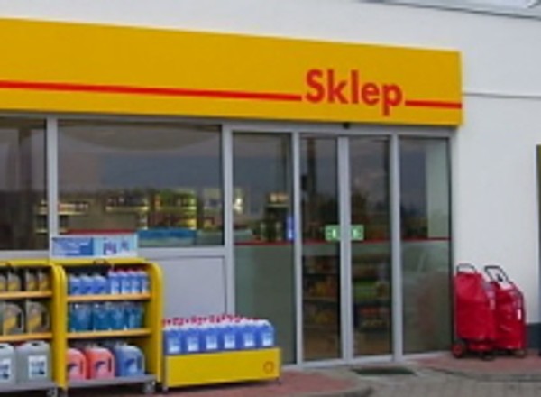 Shell Polska: dwanaście nowych stacji benzynowych