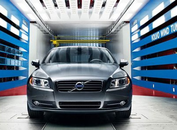 Volvo S100 – sedan dla biznesmena