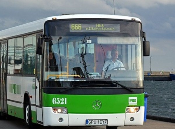 Znika linia 666 na Hel. Nowy numer mniej "szatański", ale też budzi kontrowersje