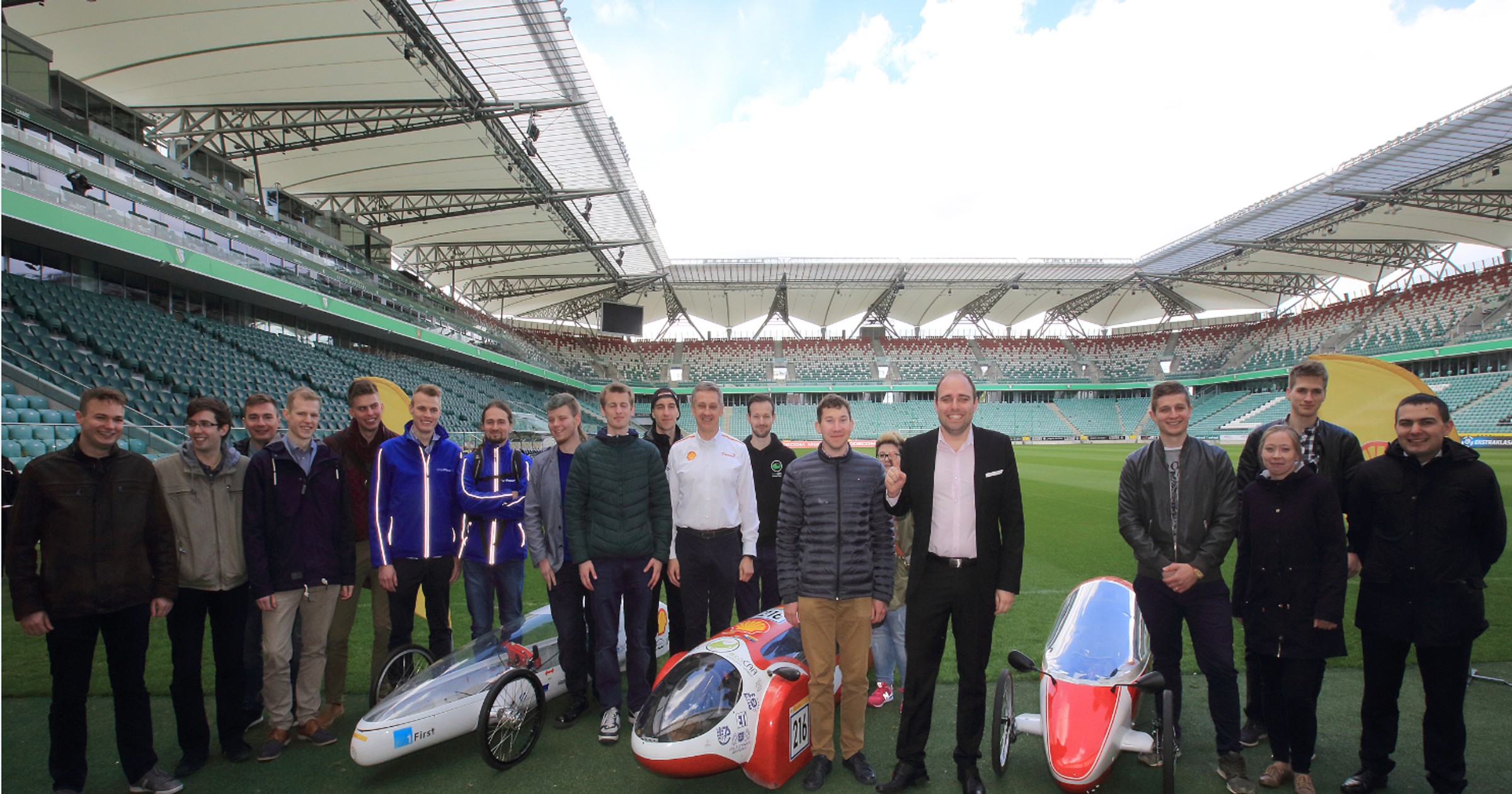 Shell Eco-marathon_drużyny z bolidami