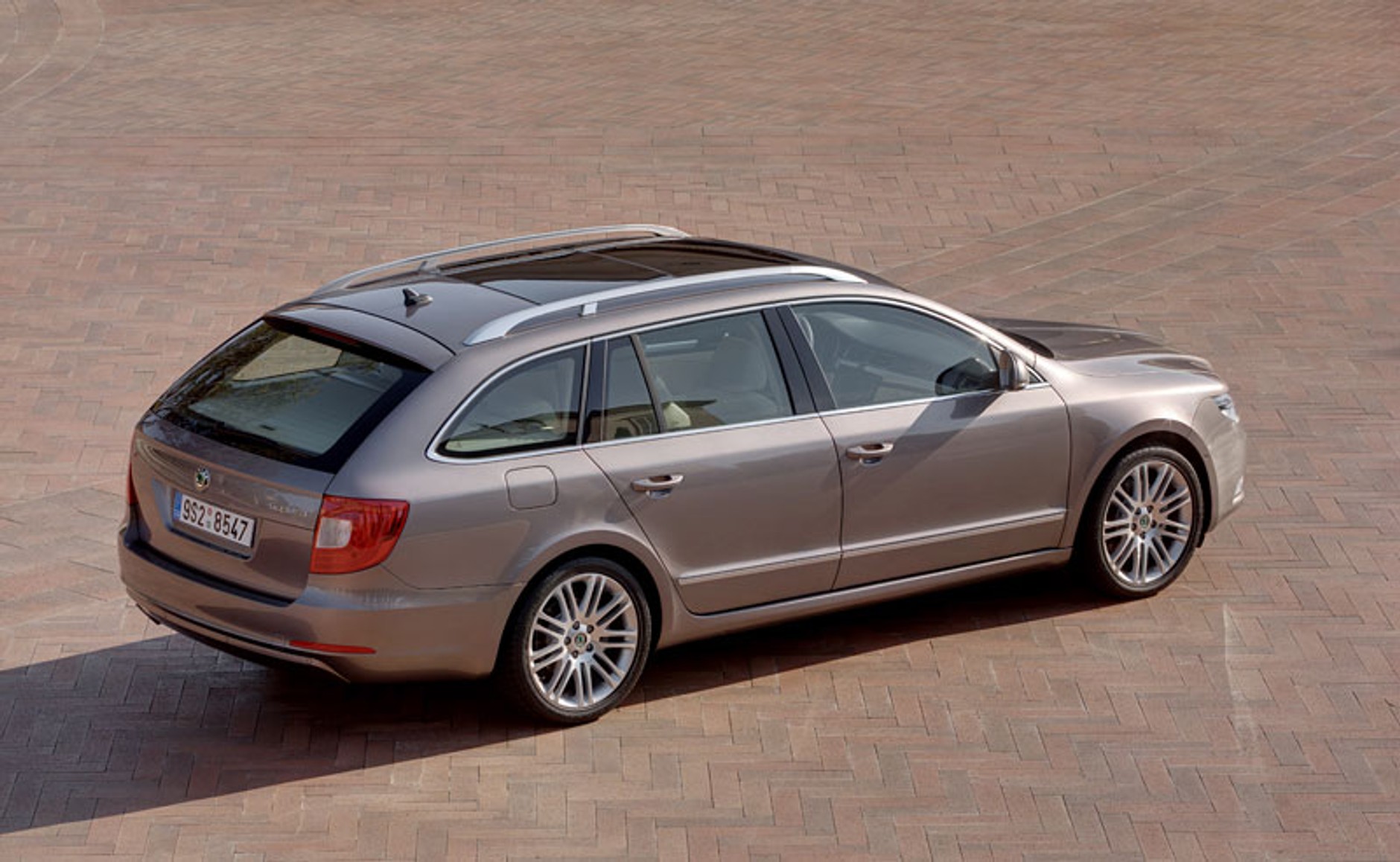 Škoda Superb Combi: pierwsze wrażenia z jazdy