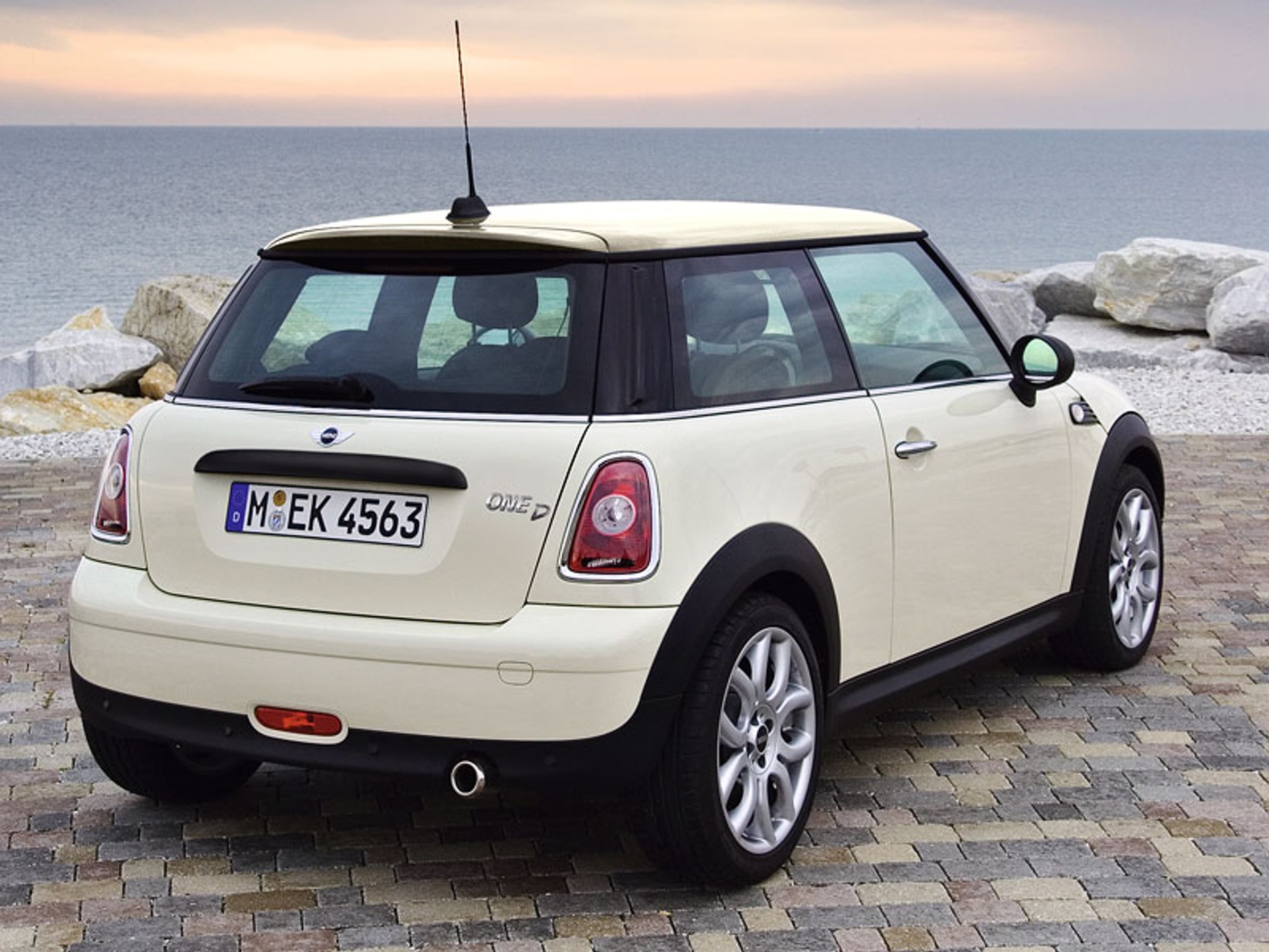 MINI One D: nowa wersja z silnikiem wysokoprężnym