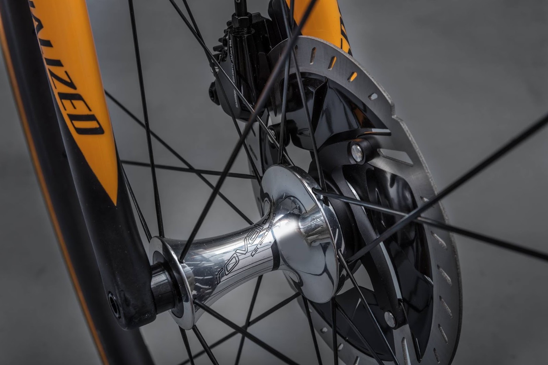 McLaren dla fanów jednośladów