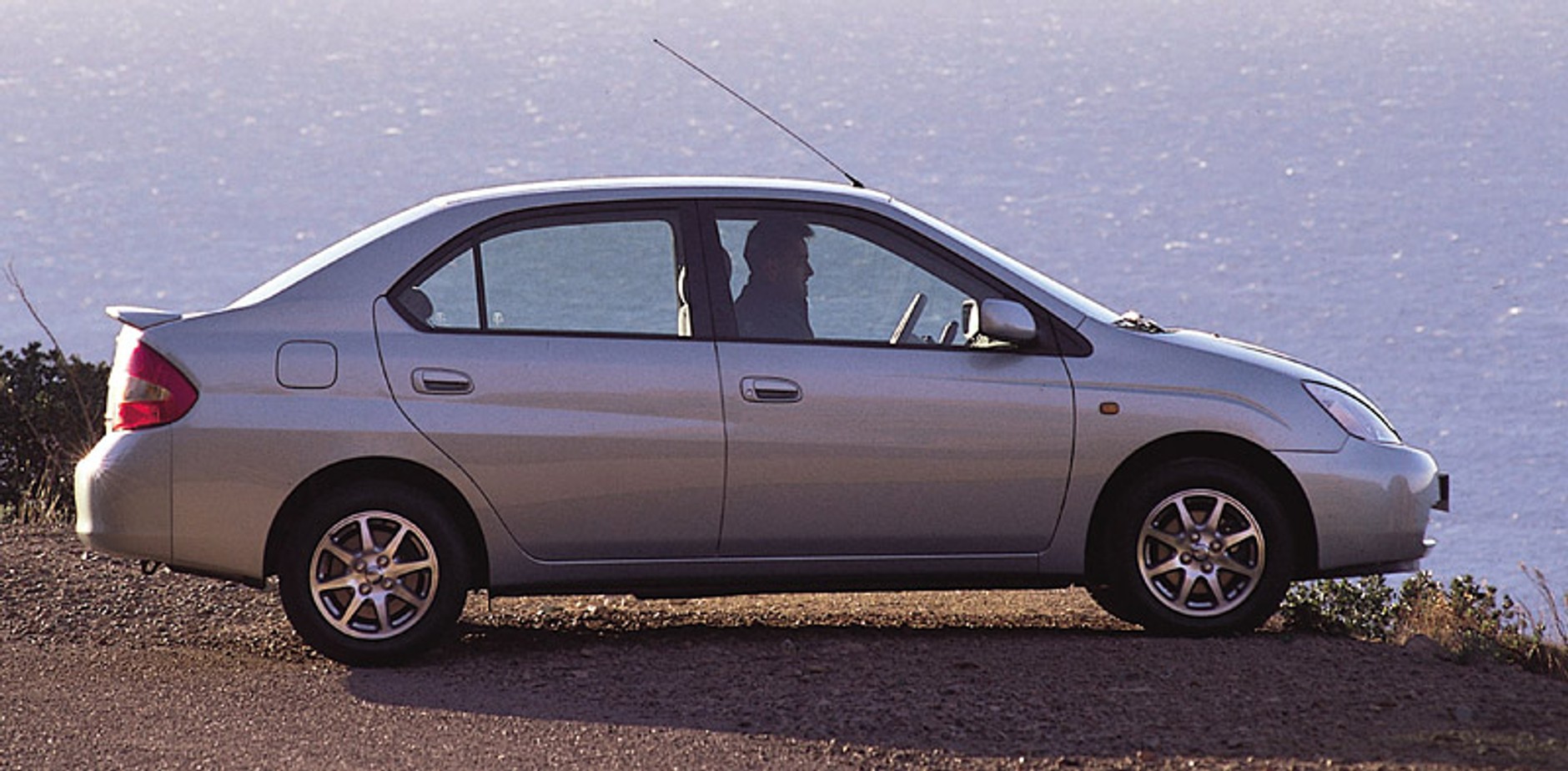 Toyota: ponad milion sprzedanych Priusów