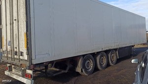Z parkingu zginęły dwie naczepy chłodnie. Zuchwałe kradzieże w woj. mazowieckim