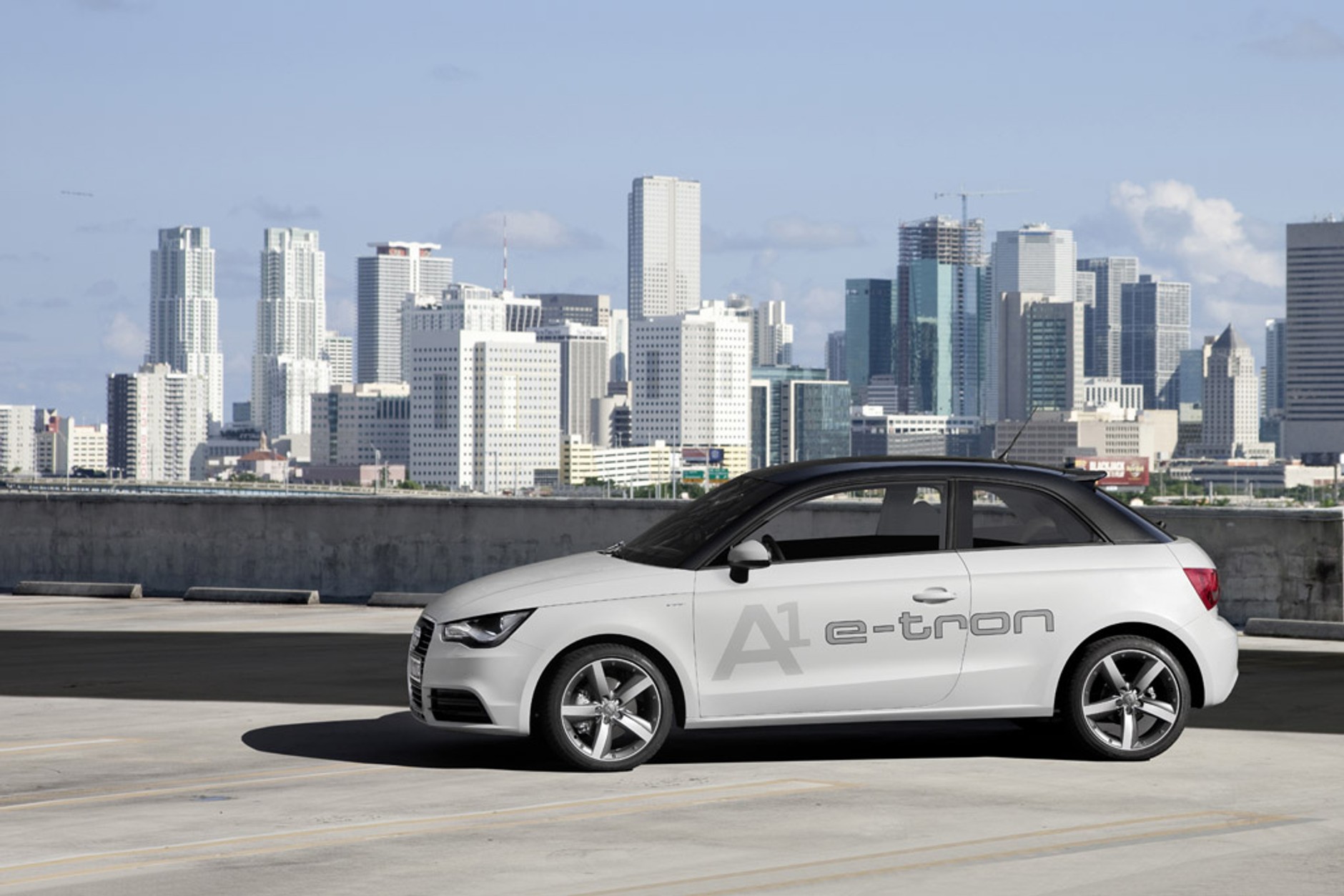 Nowe Audi jadą z prądem