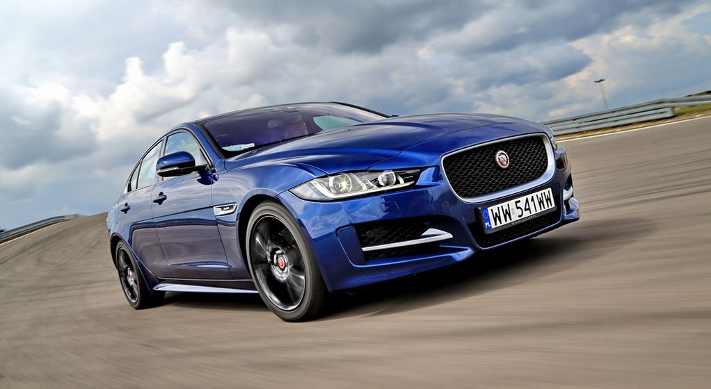 Jaguar XE