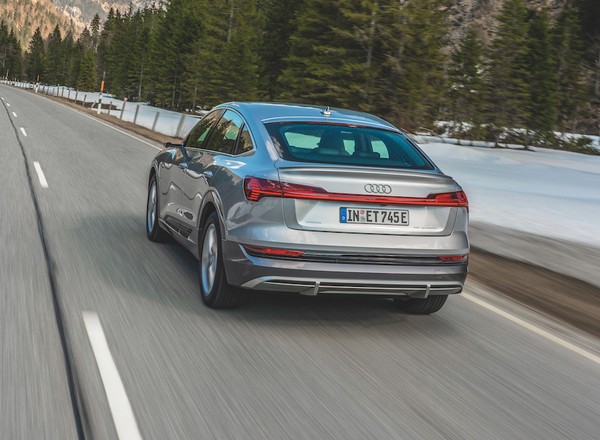 Audi e-tron Sportback – najładniejszy elektryczny SUV