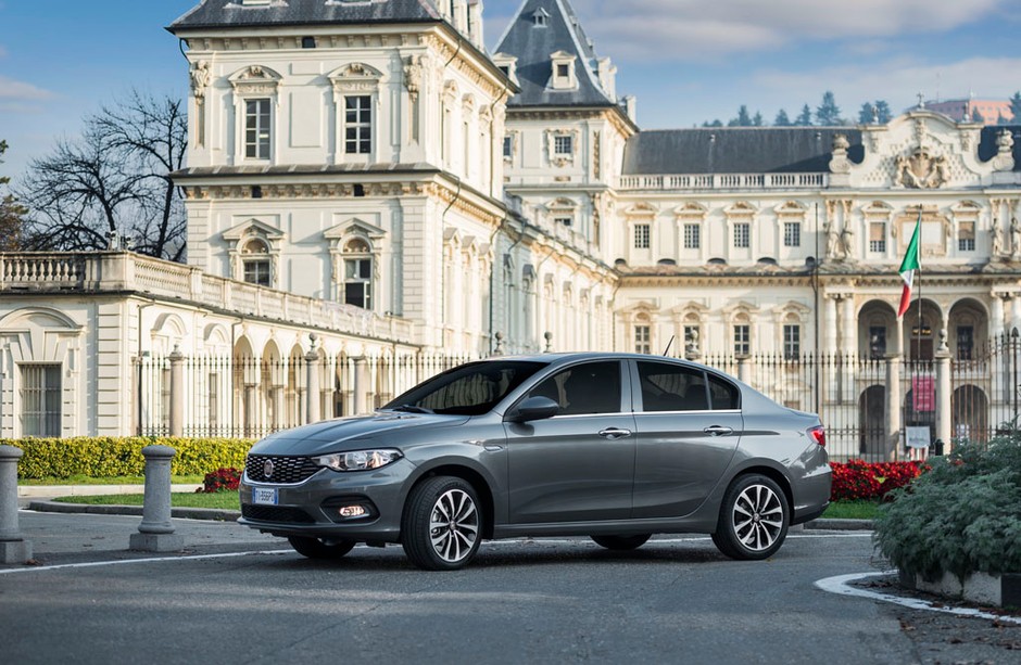 Nowy Fiat Tipo - klasyczny kompakt od Fiata za 45 tys. zł
