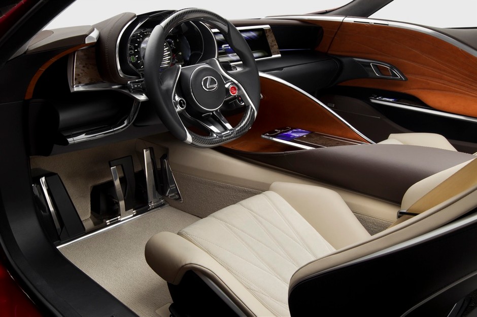 LF-LC Lexus pełną gębą