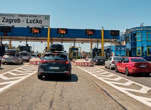 Do Chorwacji samochodem. Jak ustawić nawigację, gdzie trzeba kupić winiety i inne rzeczy, które trzeba wiedzieć
