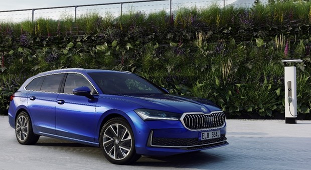 Nowe Skody Superb i Kodiaq teraz też jako hybrydy plug-in. Znamy już ich ceny