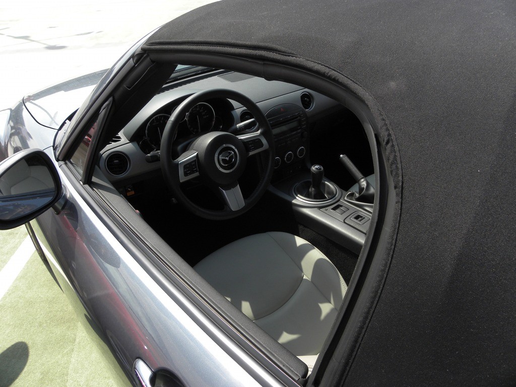 Mazda MX-5 kontra Mazda MX-5 - Radość z jazdy na dwa sposoby