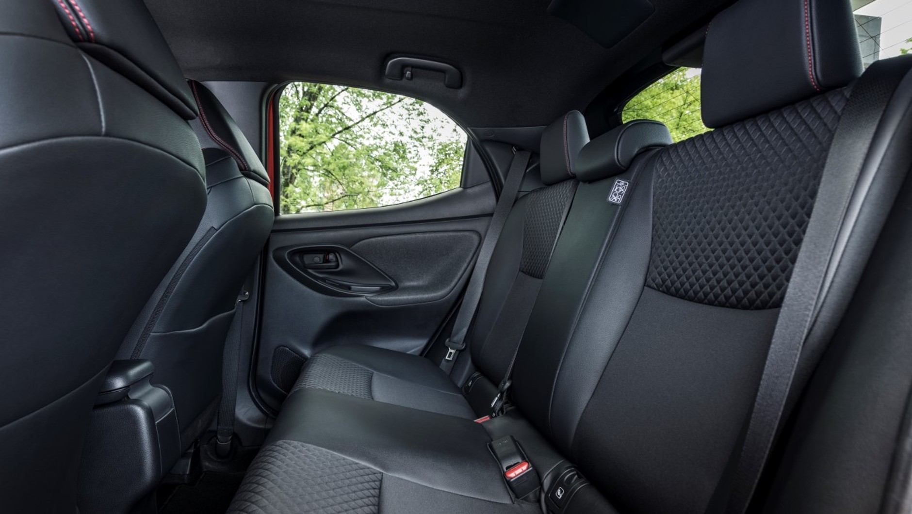 Toyota Yaris 4 generacja 2020 rok