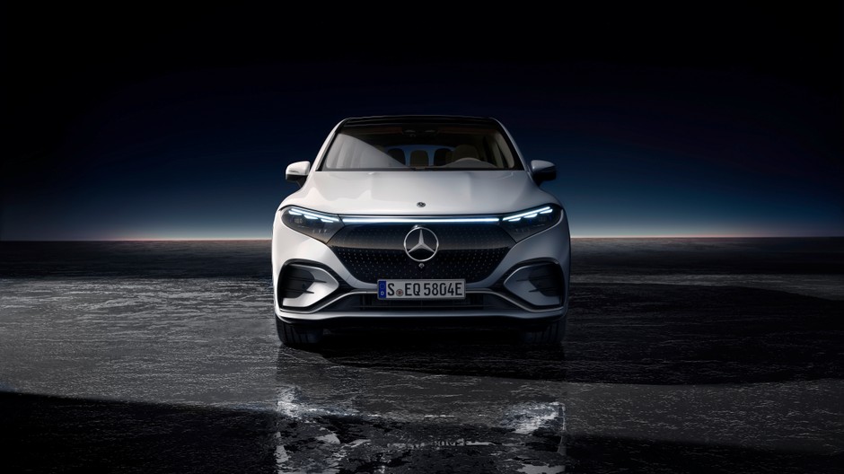 Mercedes EQS