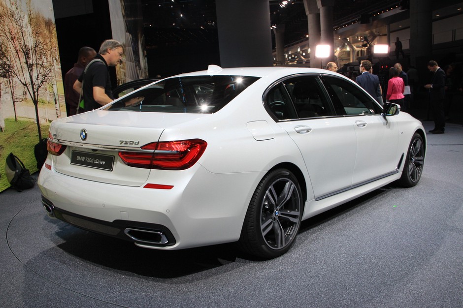 BMW Serii 7 (Frankfurt 2015)