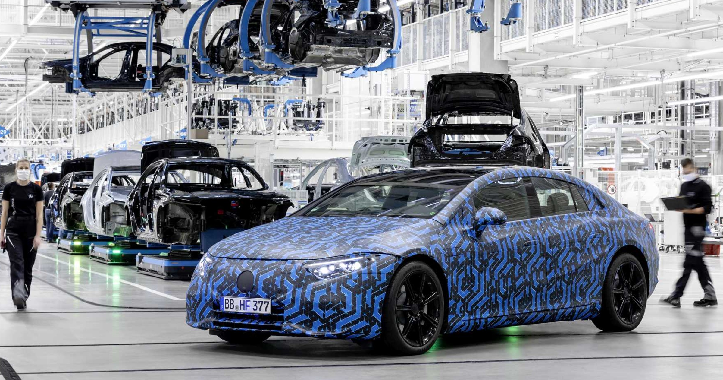Mercedes EQS