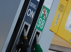 Paliwa zdrożeją nawet o 10 gr na litrze? Nowe pomysły rządu