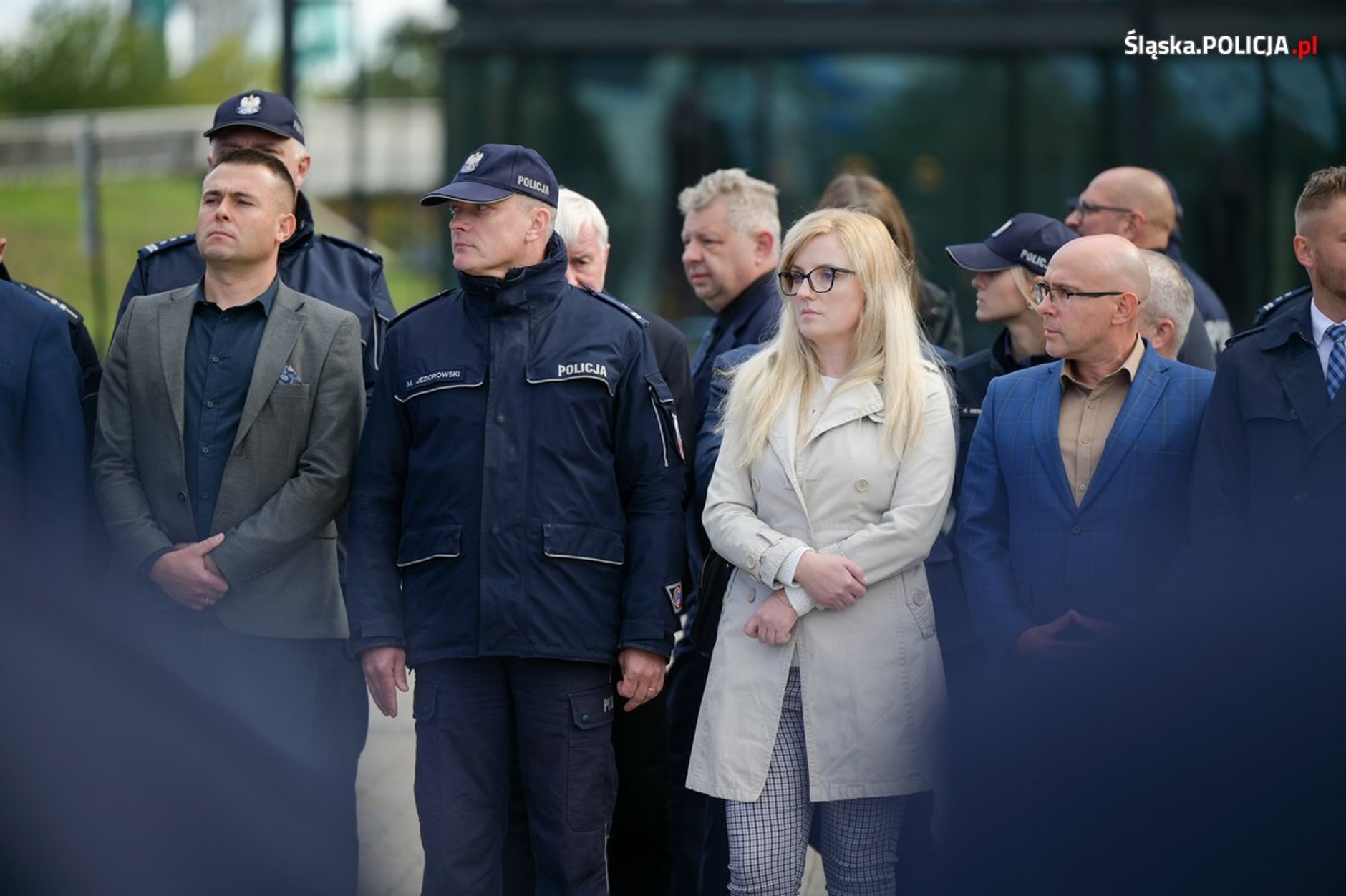 Policjanci ze Śląska dostali nowe radiowozy. Są hybrydowe