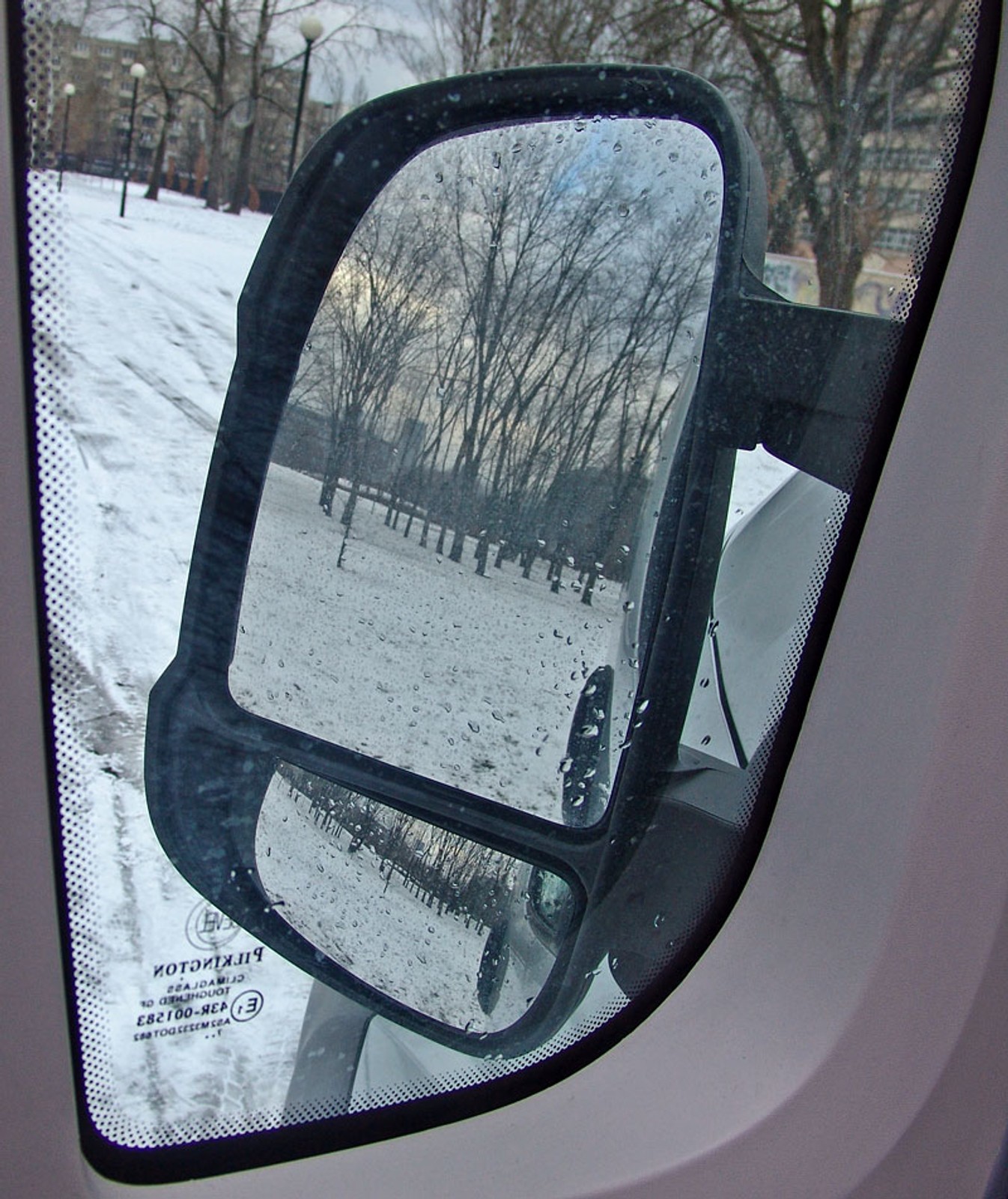 Citroën Jumper 2,2 HDi 120 Kombi: mały autobus i ciężarówka