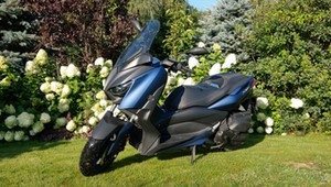 Yamaha Xmax 400 – miejski drapieżnik