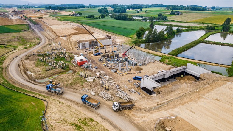 Budowa drogi ekspresowej S1 Dankowice — Suchy Potok