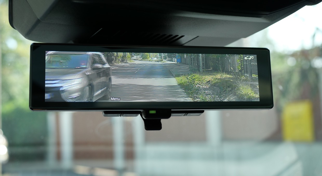 Elektroniczne lusterka? ADAC ocenił, ile są warte. Zastrzeżeń nie brakuje