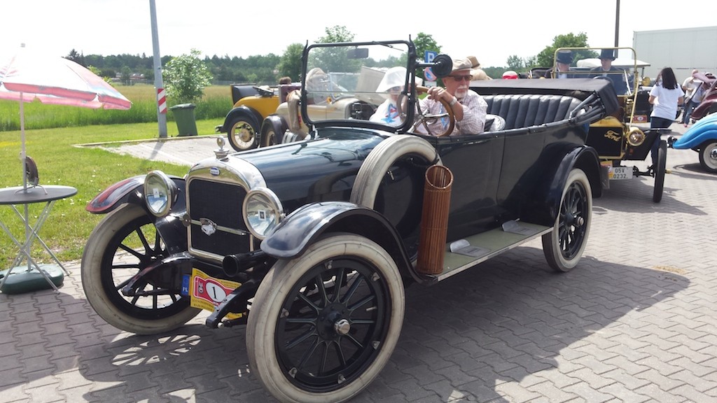 Przedwojenne auta zabytkowe