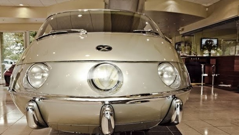 Pininfarina X na trzech kołach