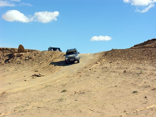 Mistrz 4x4 na piaskach Sahary