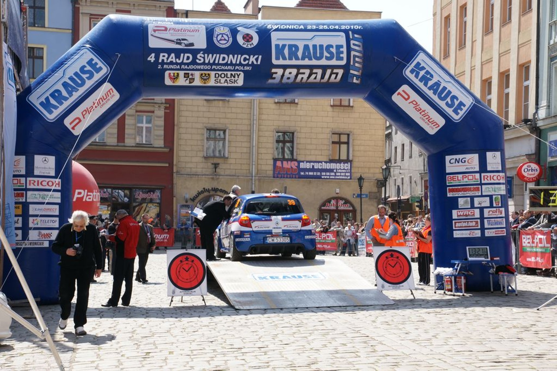 Rajd Elmot 2010: Sołowow, Kuchar, Kuzaj czy Kajetanowicz? (relacja z 2. etapu)