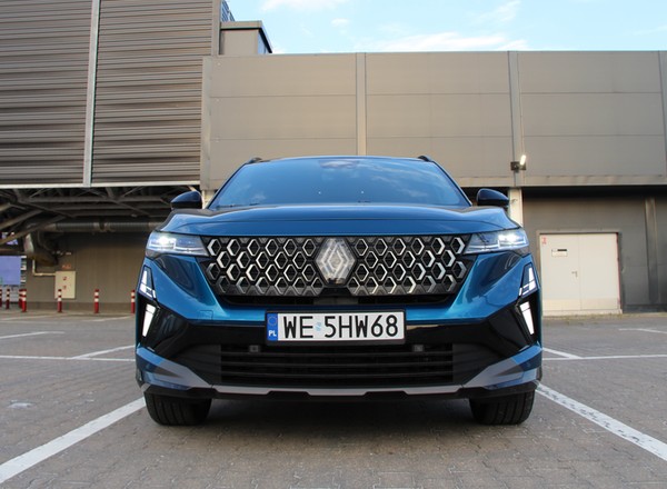 Hybrydowy Austral pokazuje, że Renault podjęło kilka dobrych decyzji. Mnie zadziwił