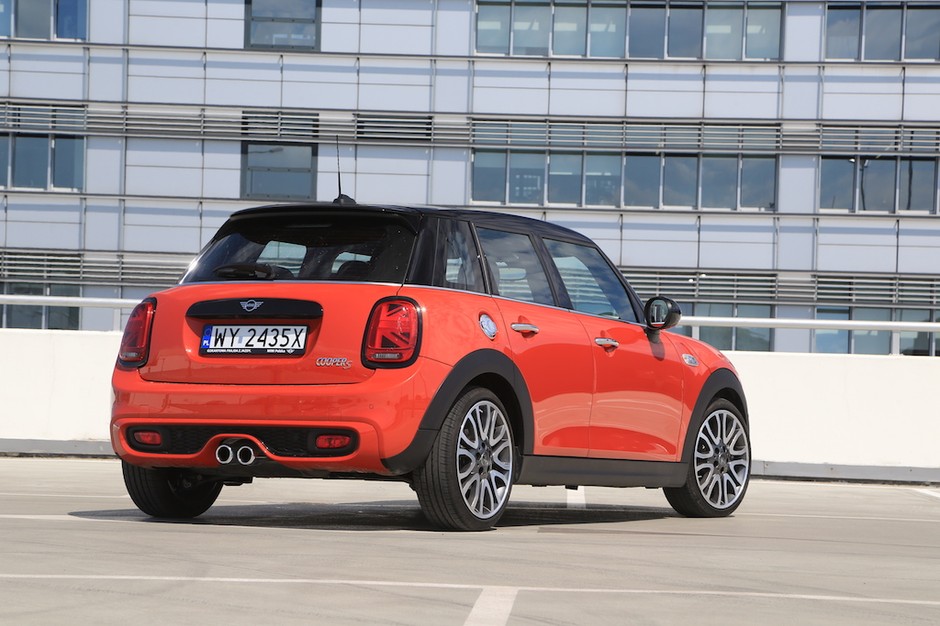 Mini Cooper S – wcale nie takie małe