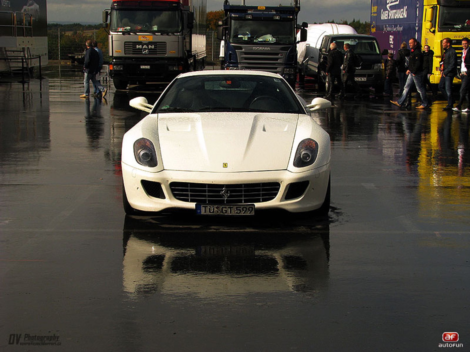 Ferrari Racing Days 2009: spotkanie w Brnie (4-6.09)