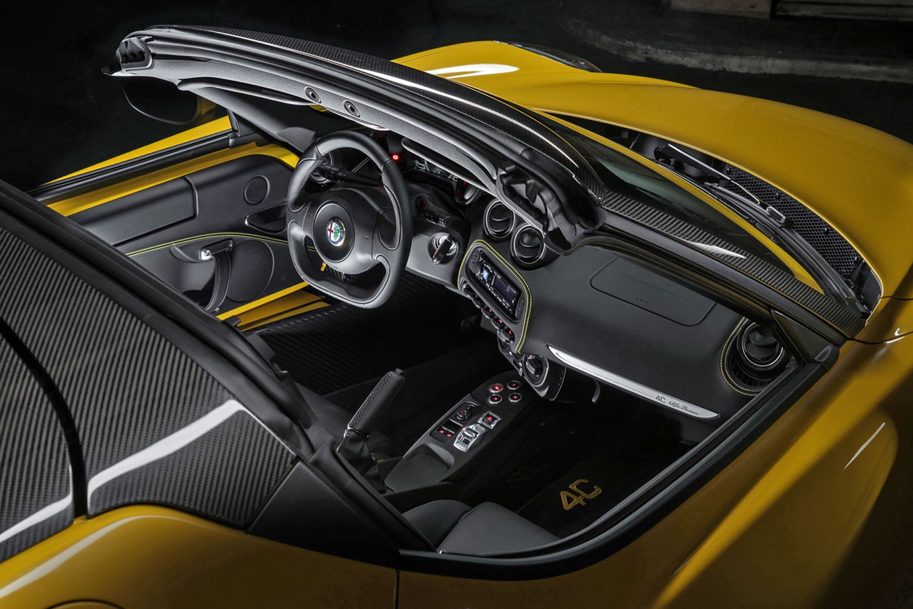 Alfa Romeo 4C Spider – premiera w Detroit