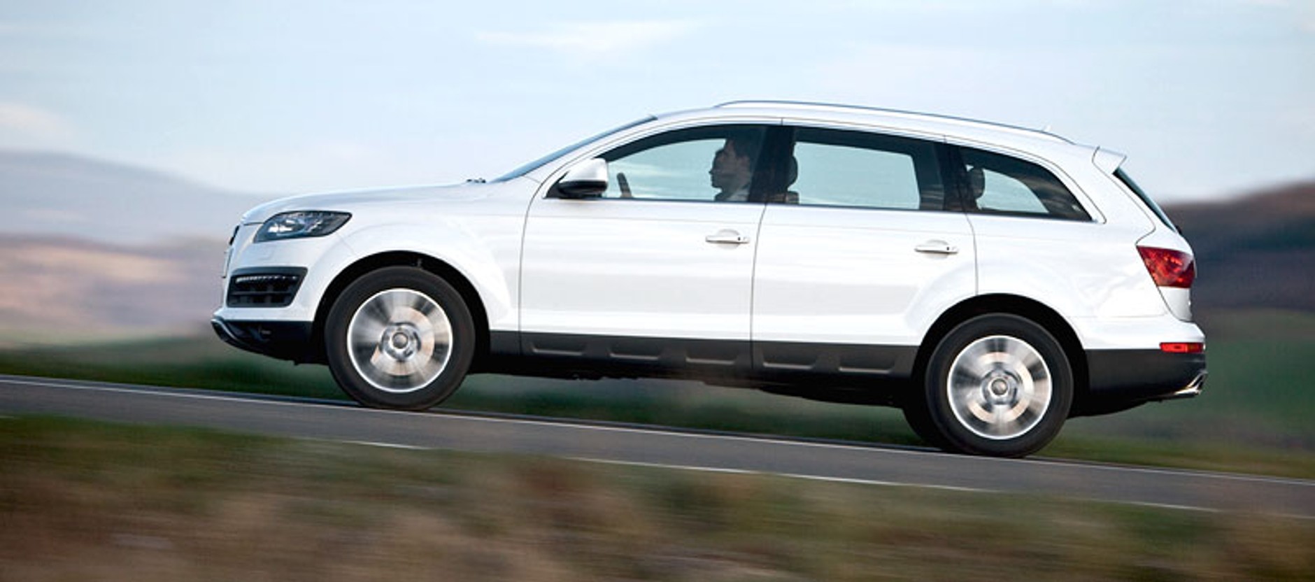 Audi Q7: facelifting i mniejsze zużycia paliwa (fotogaleria)